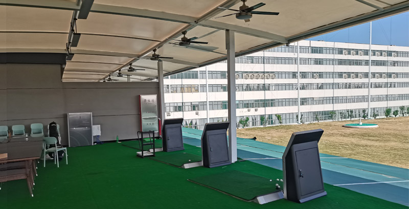 练习场智能一体机